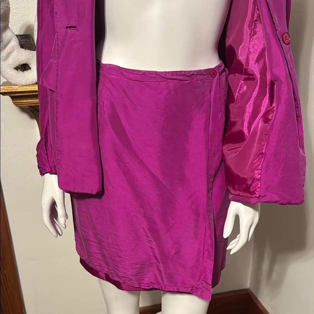 Vibrant Purple Silk Blazer and Skirt Set - Picture 5 of 5